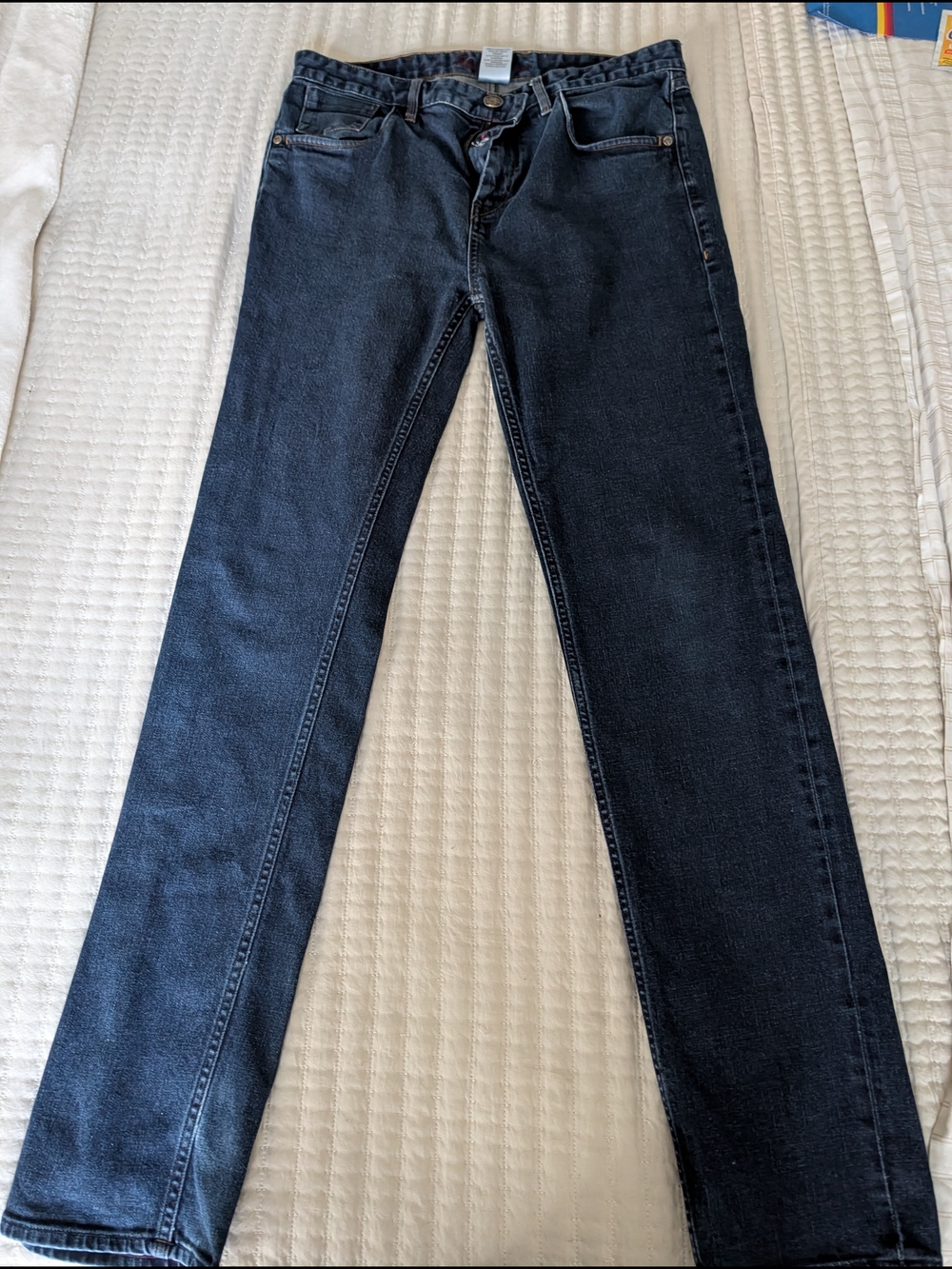 Robert Graham Men’s Slim Straight Jeans in Dark Indigo